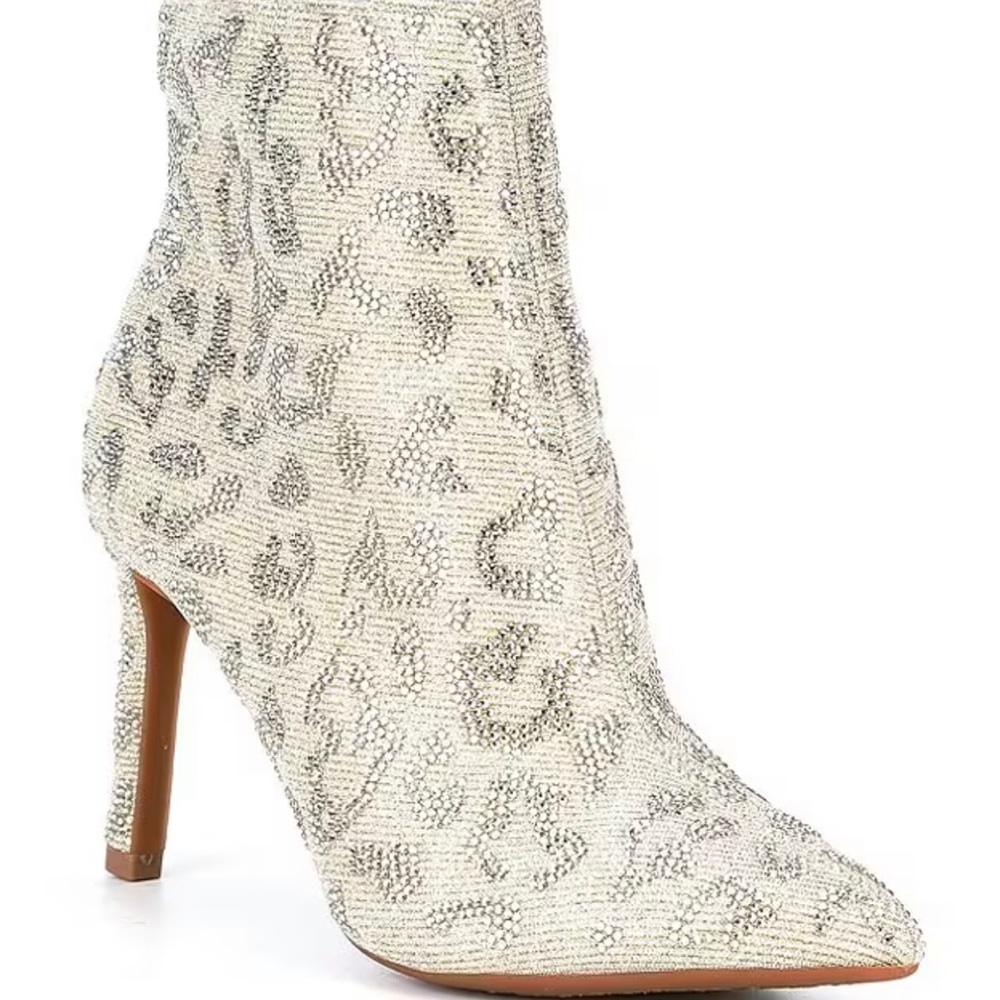Gianni Bini Stilleto Boot NWOT Size 6m